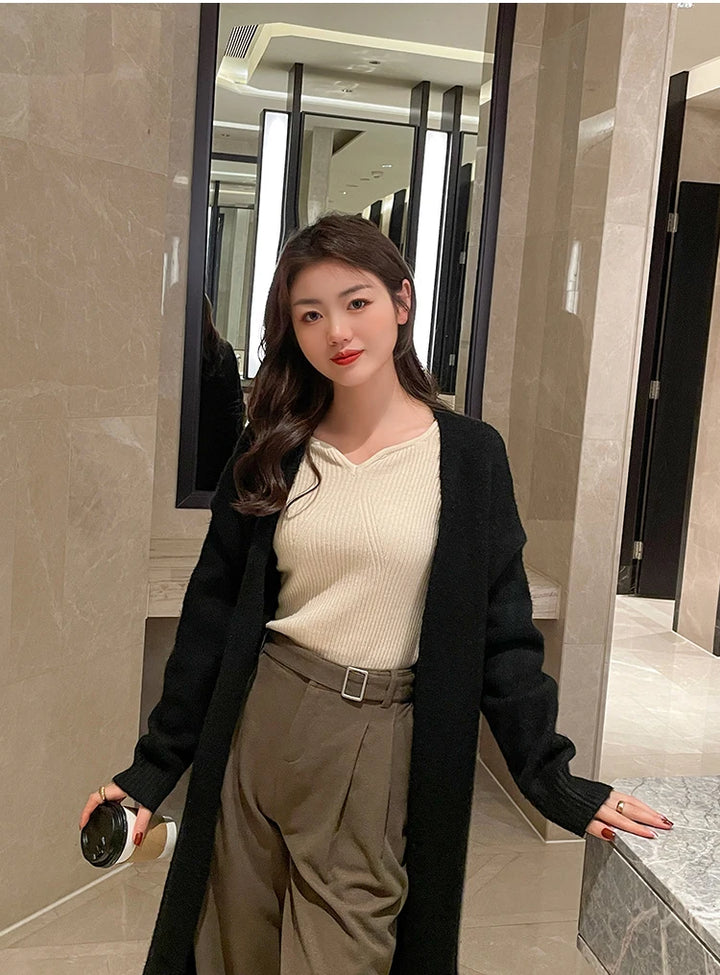 Cassie V Neck Knitted Pullover