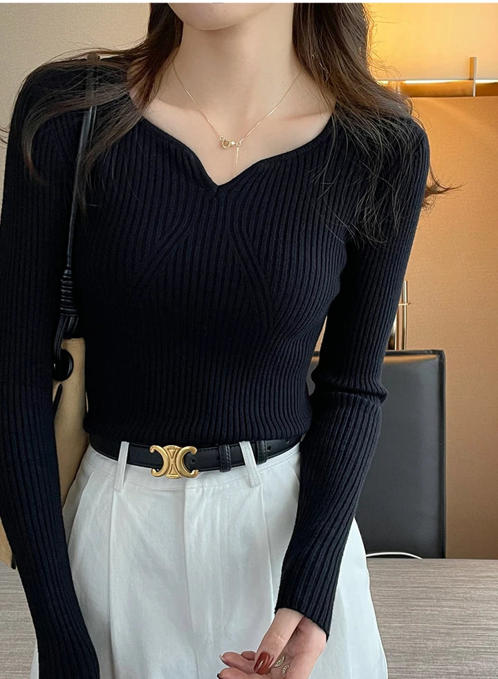Cassie V Neck Knitted Pullover