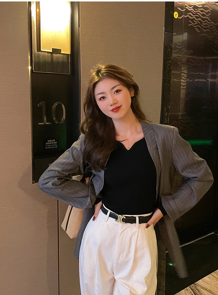 Cassie V Neck Knitted Pullover