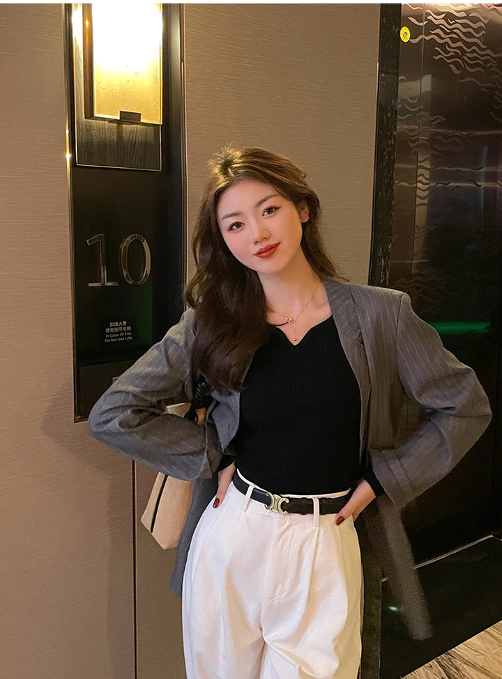 Cassie V Neck Knitted Pullover