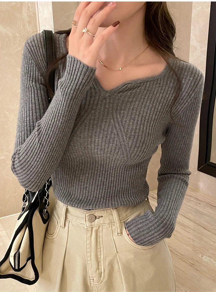 Cassie V Neck Knitted Pullover