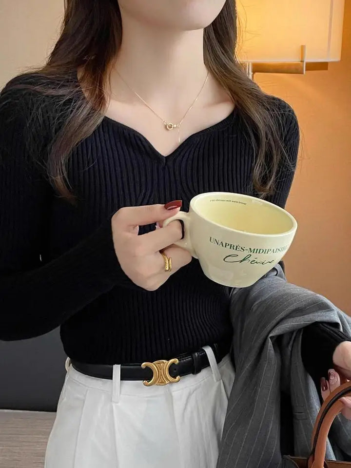 Cassie V Neck Knitted Pullover