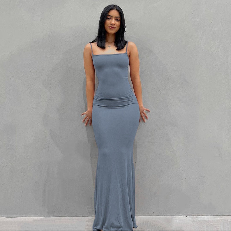 Hannah Slim-Fit Maxi Dress