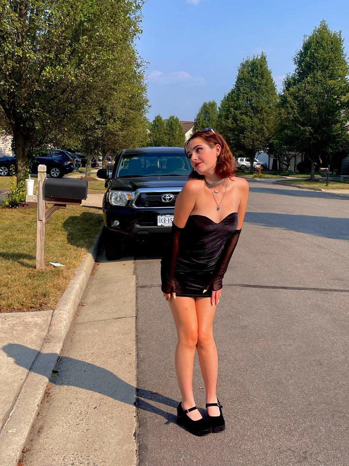 Zeta Backless Mini Dress - Bella Chix Co