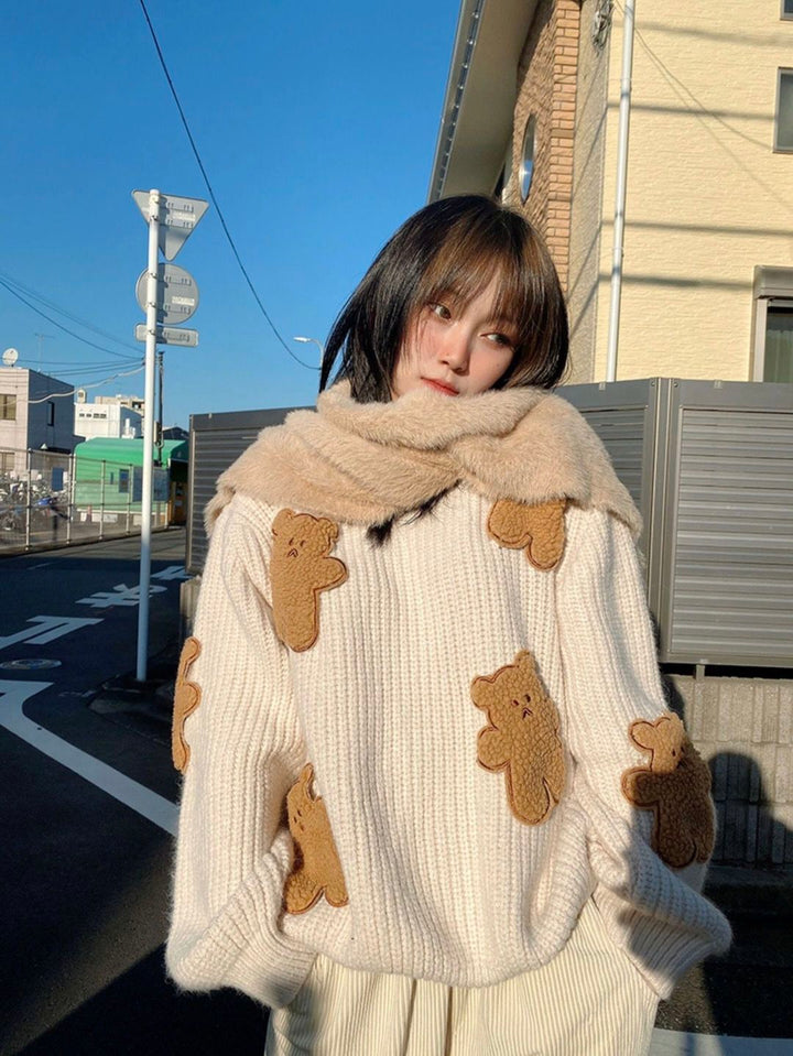 Dusty Bear Knitted Pullover